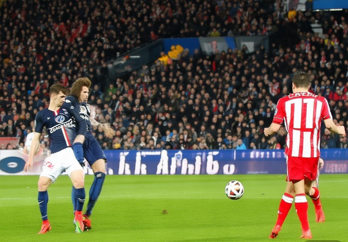 巴黎圣日耳曼VS红牛：历史对决、战术分析及未来展望(图1)